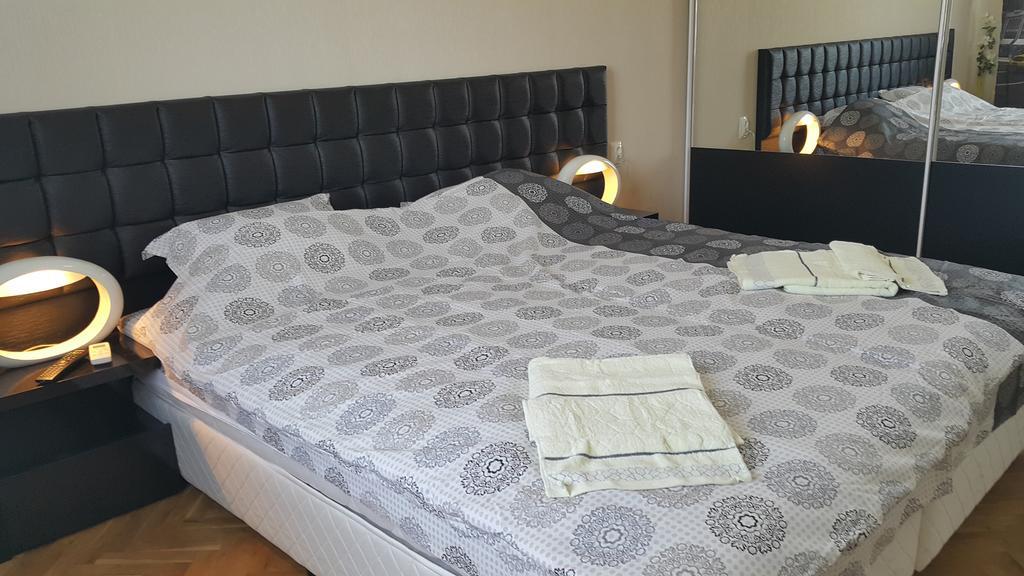 Apartment Plamen Delux Burgas ภายนอก รูปภาพ